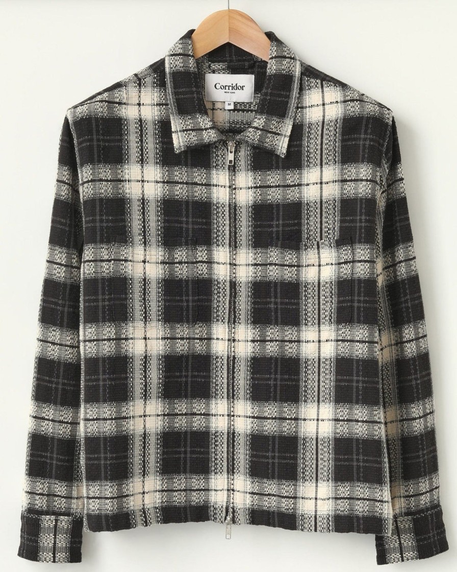 Outerwear Corridor | Dobbyplaidzipshirt